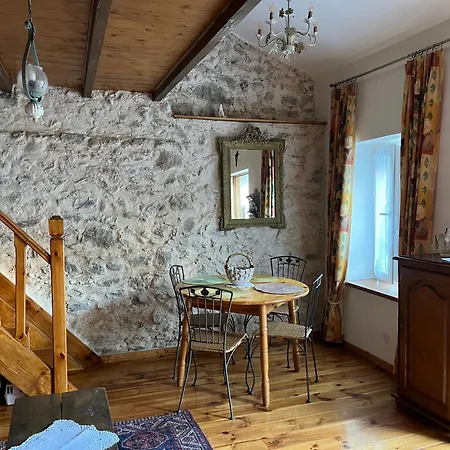 Basia, - Centre , Quartier Historique Sanctuaires A 7 Min A Pied *